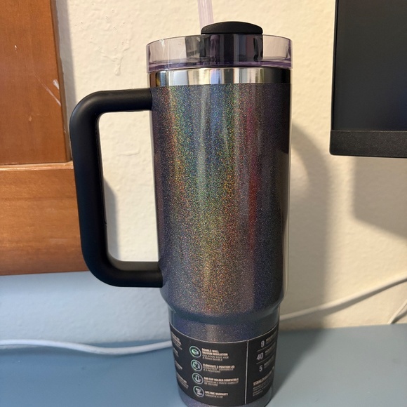 Stanley 30oz midnight glitz - Picture 2 of 3